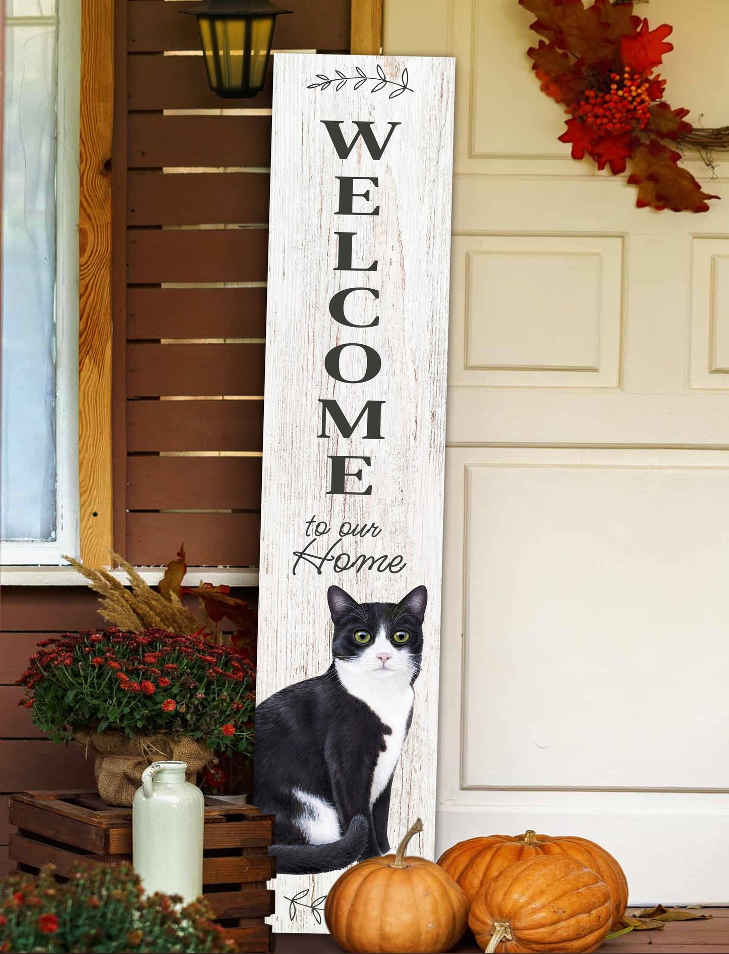 Cat, Black and white Welcome sign