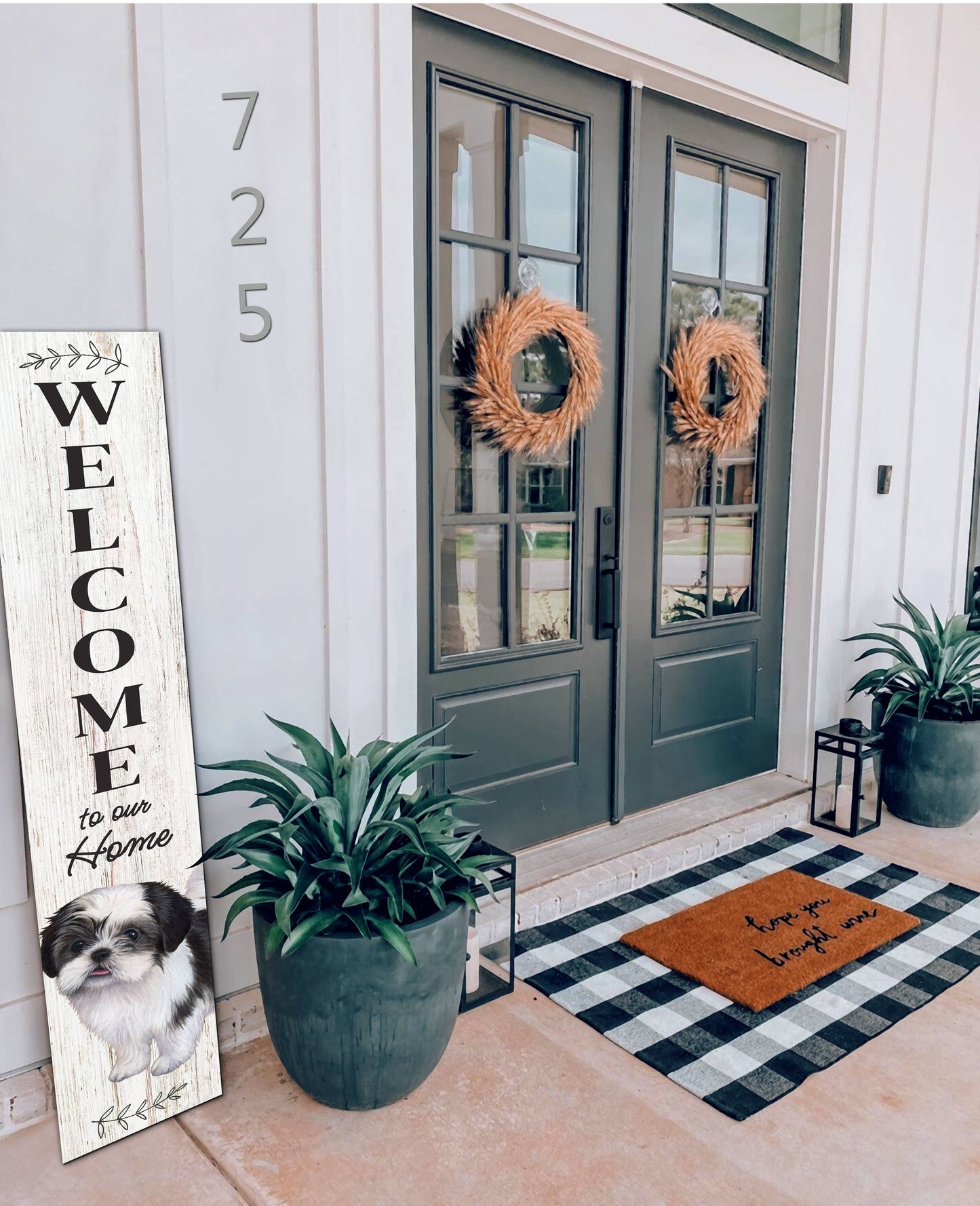 Shih Tzu, black Welcome sign