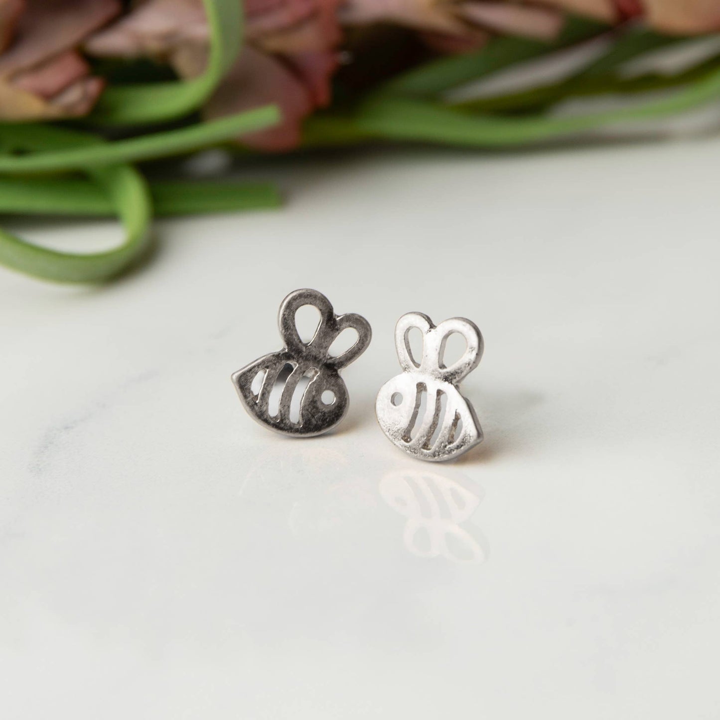 Bumblebee Stud Bud Stud Earrings