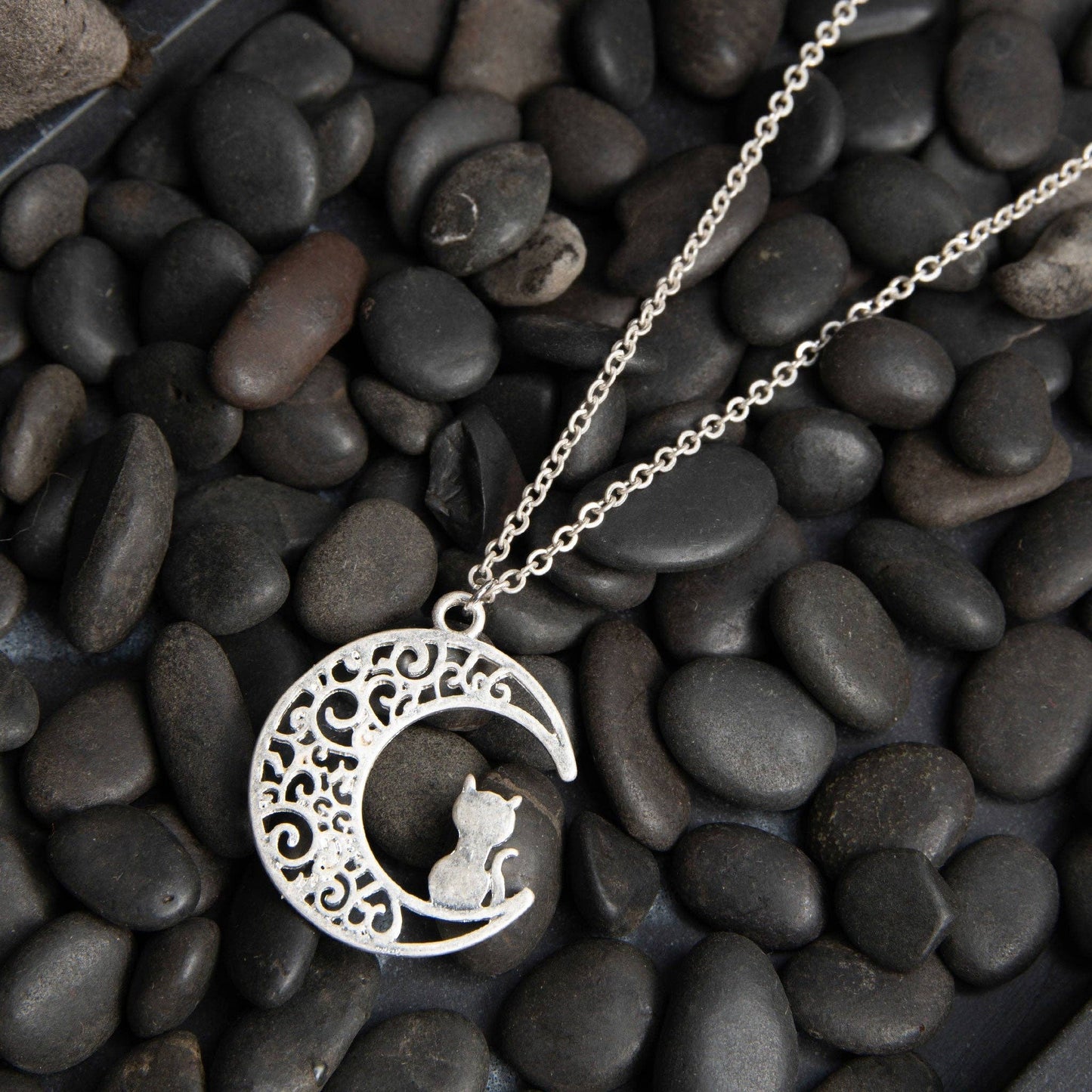 Salem Moon & Cat Halloween Pendant Necklace