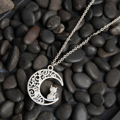 Salem Moon & Cat Halloween Pendant Necklace