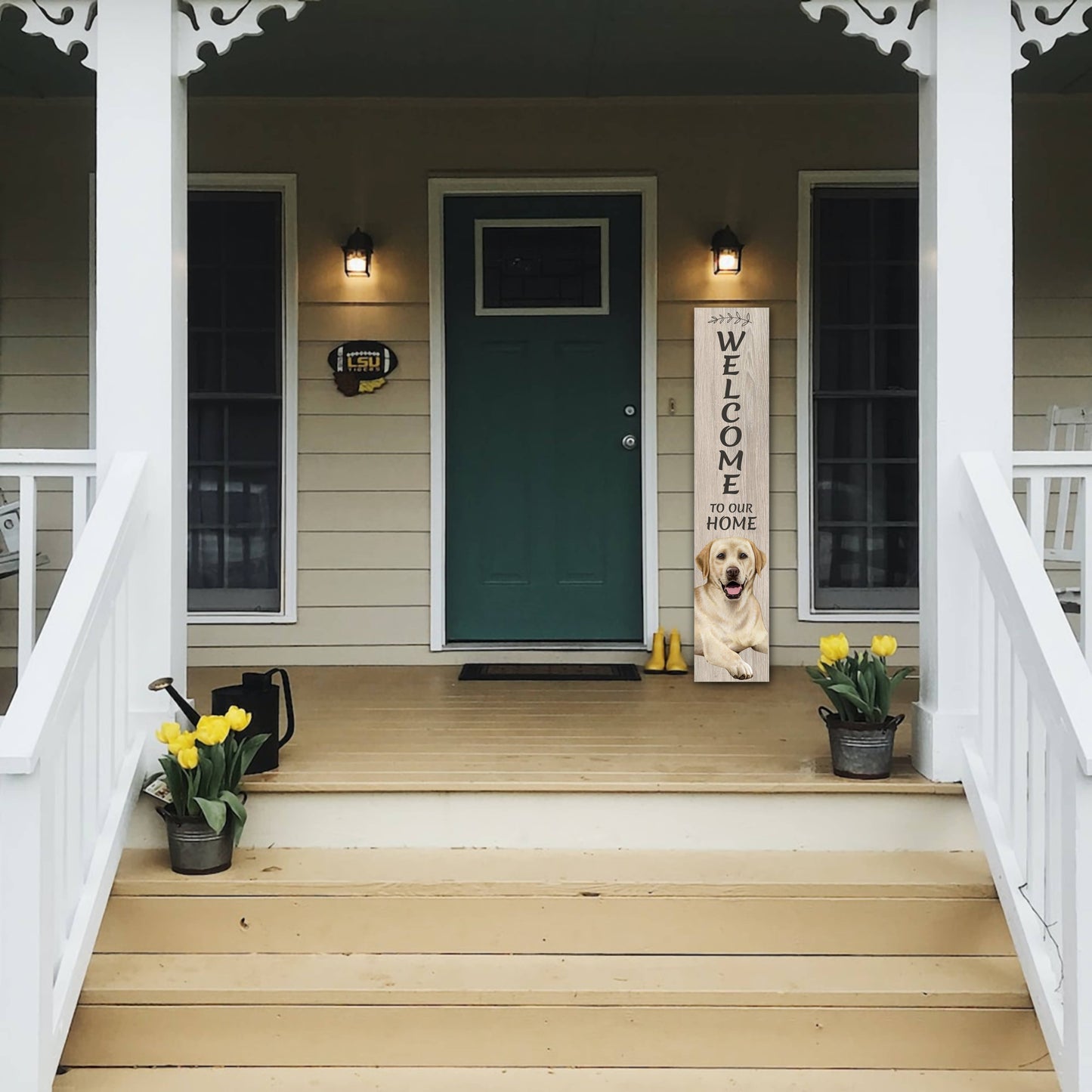 Lab, yellow Welcome sign