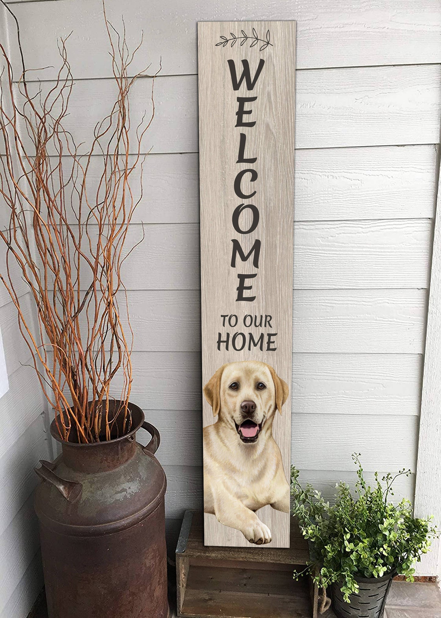 Lab, yellow Welcome sign