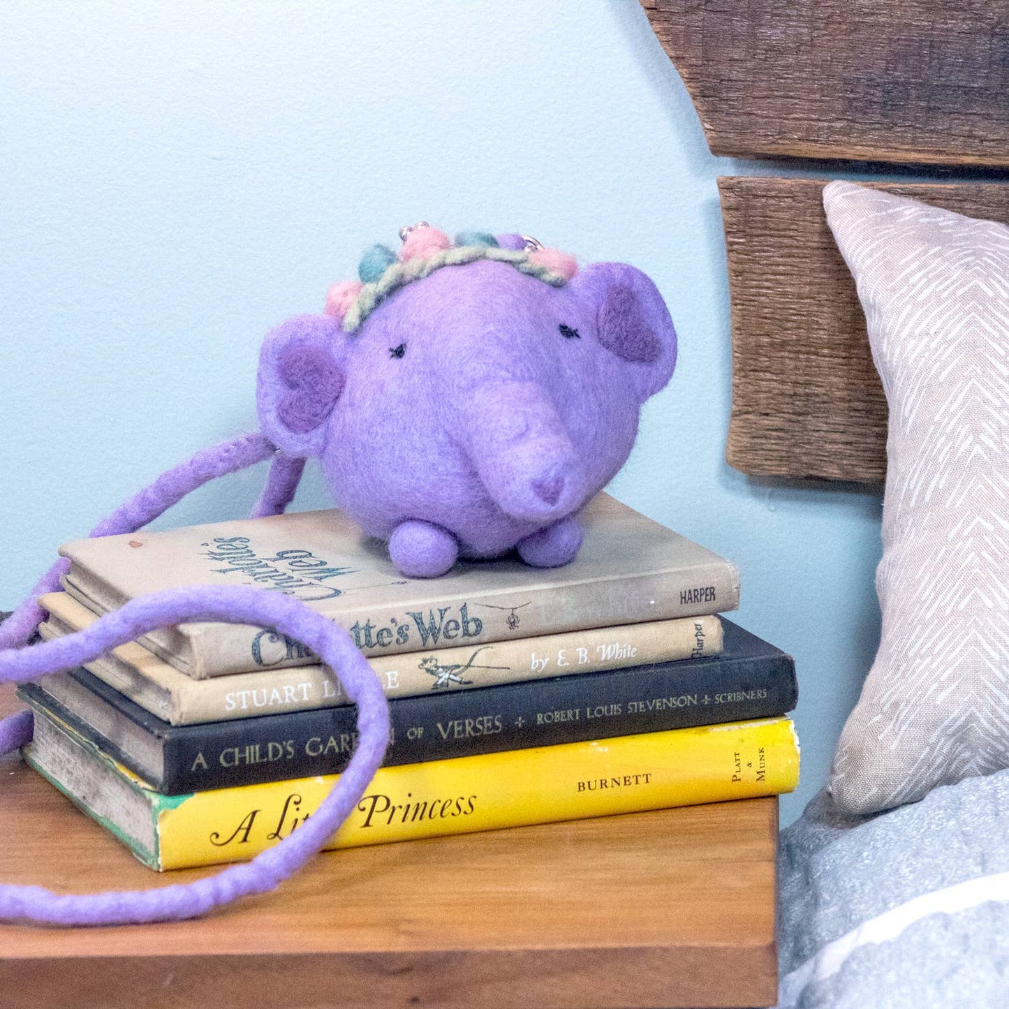 Emma Elephant Critter Clutch